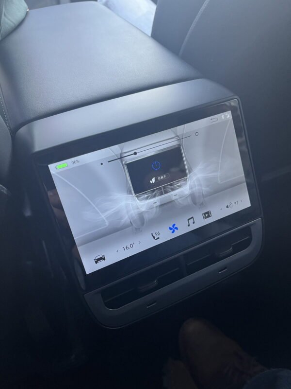 TESLA Model 3/Y 7-inch 4G CarPay Rear Entertainment & Climate Control Screen (V3)