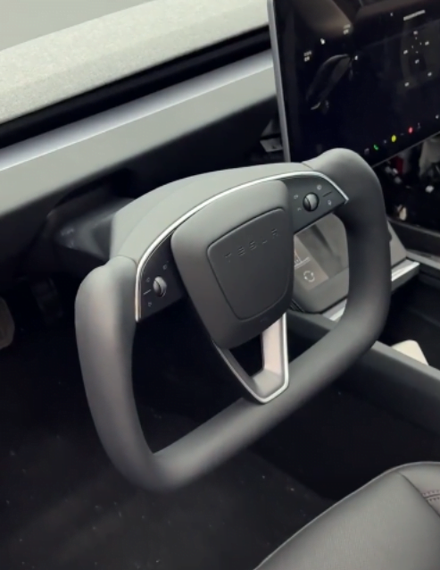 Tesla Model 3 Highland Yoke Steering Wheel (Inspired Designed by Model X/S Plaid Yoke Style)