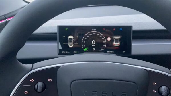 Tesla Model 3 Highland 6.86'' CarPlay Head Up Display Steering Wheel Instrument Cluster